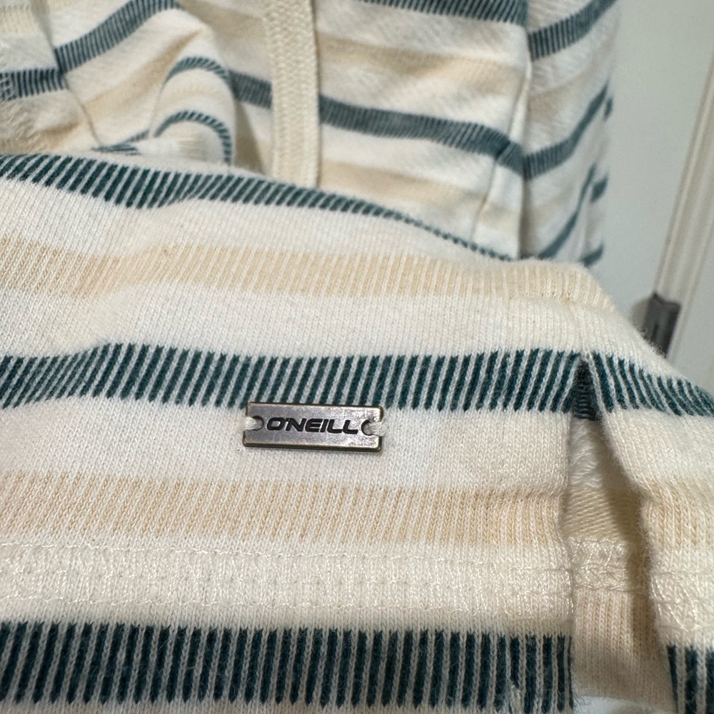 O’Neill pullover - Picture 3 of 4